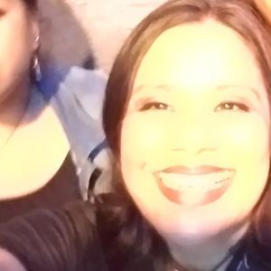 Meet your Posher, Ade